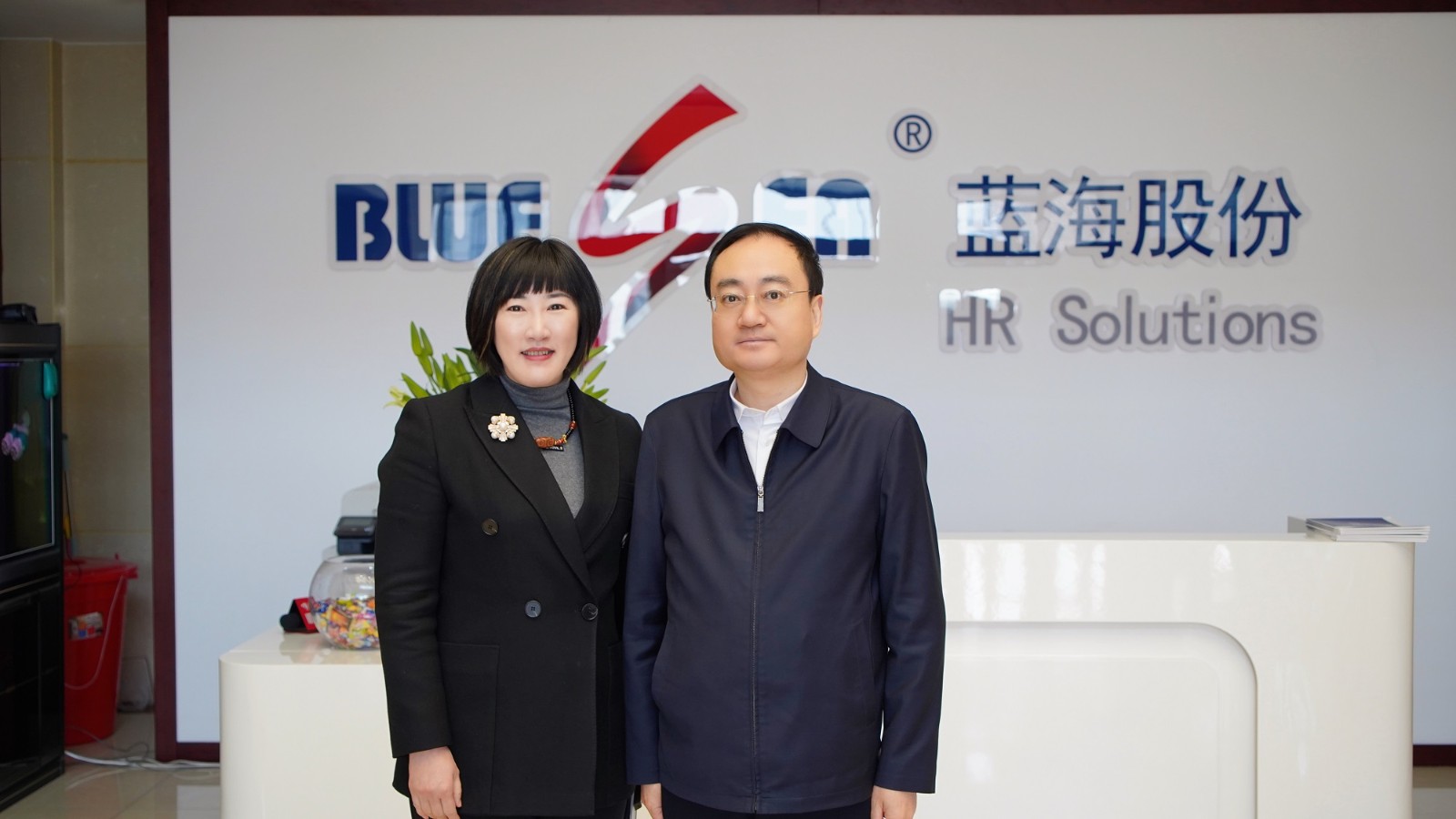 1682672206108693.jpg 1682672206108693.jpg