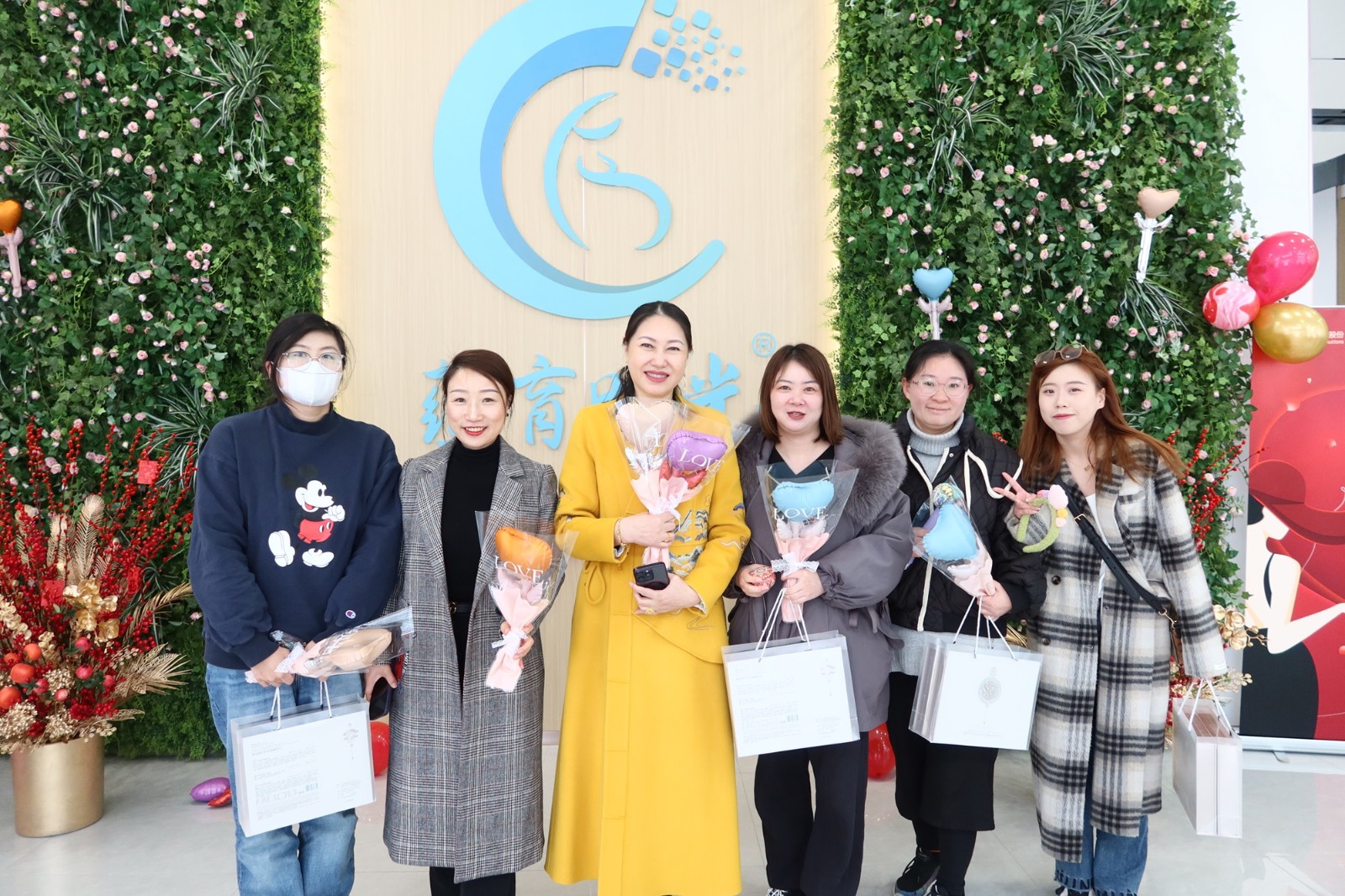 1711950211859258.jpg 1711950211859258.jpg