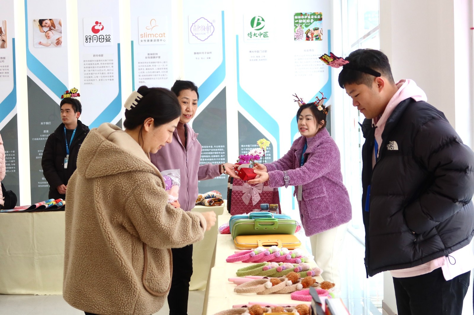 1711950217917867.jpg 1711950217917867.jpg