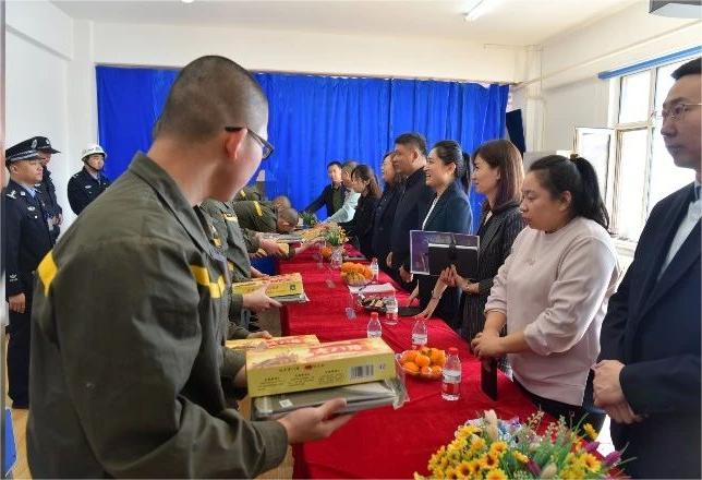 1714125751118862.jpg 1714125751118862.jpg