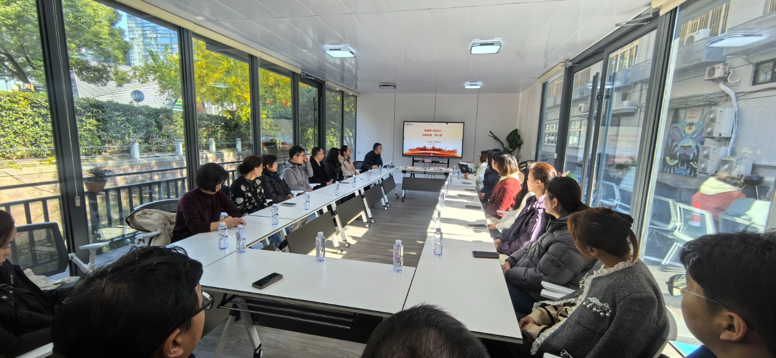 1764840822470853.jpg 1764840822470853.jpg